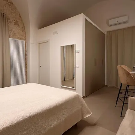 Pietra Antica Luxury 4* Sannicandro di Bari